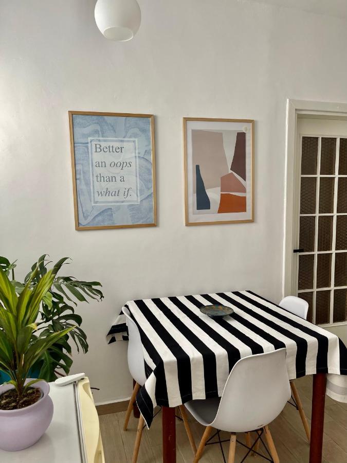 Lola'S Apartment Durrës Buitenkant foto